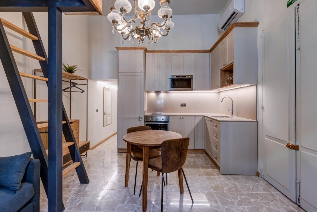 Piju Lux Apartments Sliema Bagian luar foto