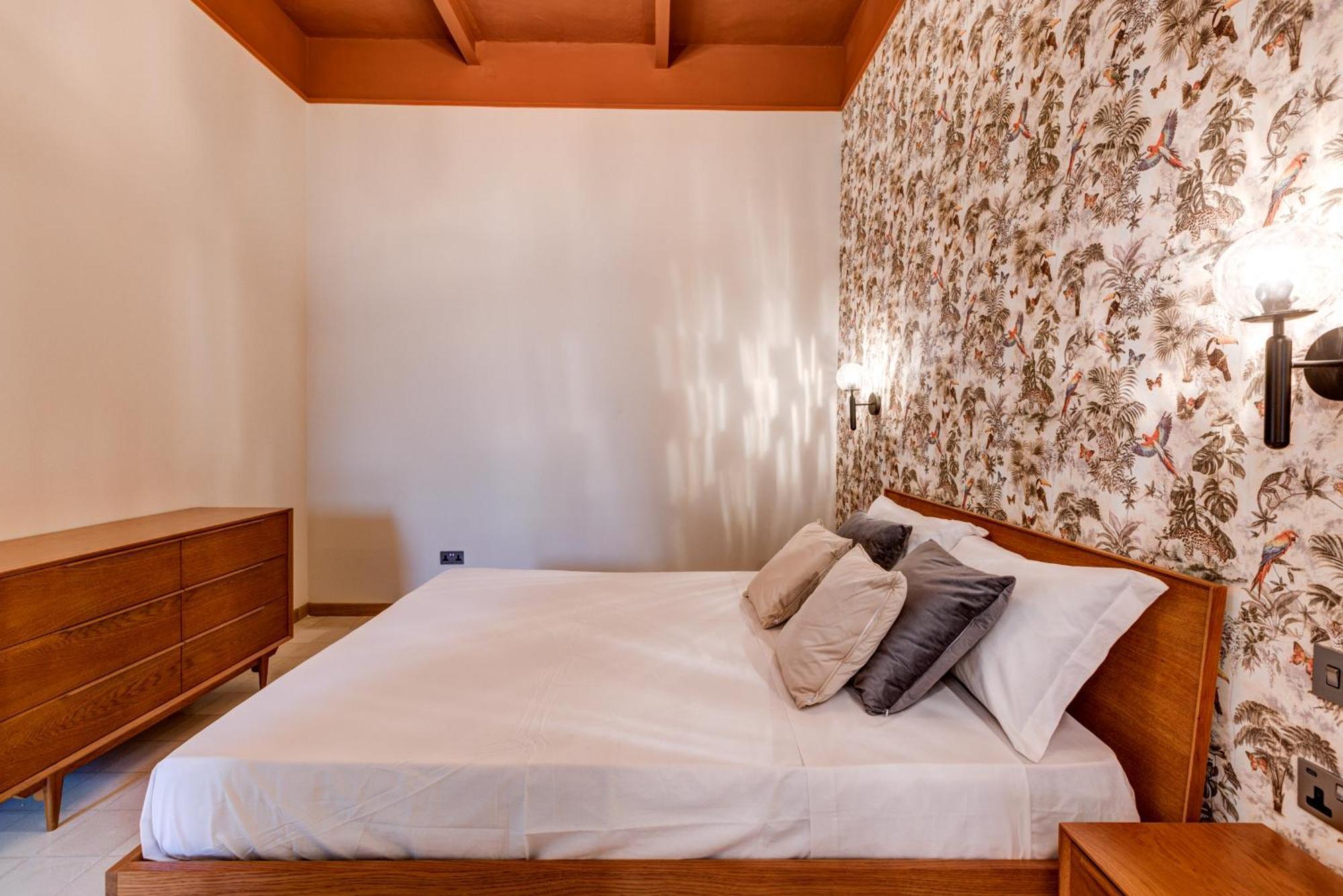 Piju Lux Apartments Sliema Bagian luar foto
